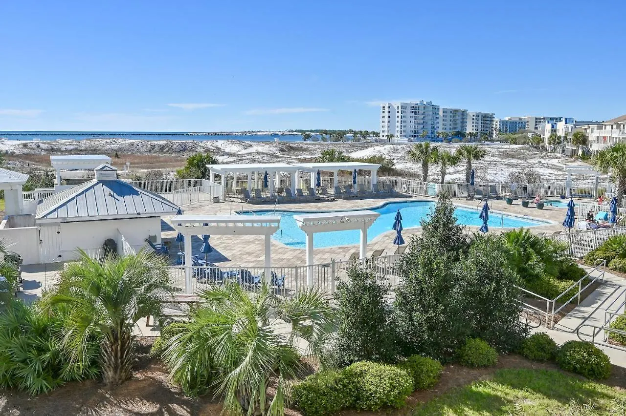 Evening Views At Destin Pointe Resort Holiday home