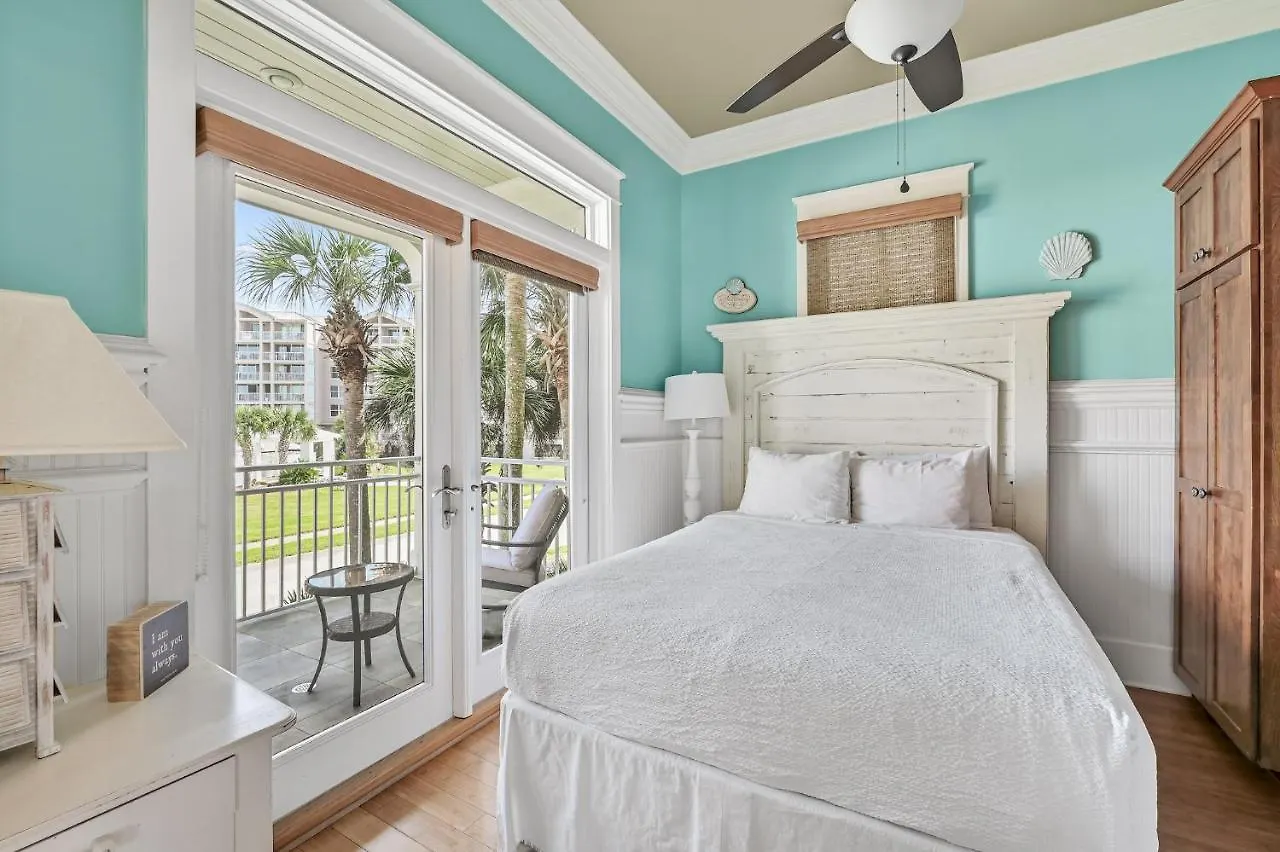 Evening Views At Destin Pointe Resort Holiday home