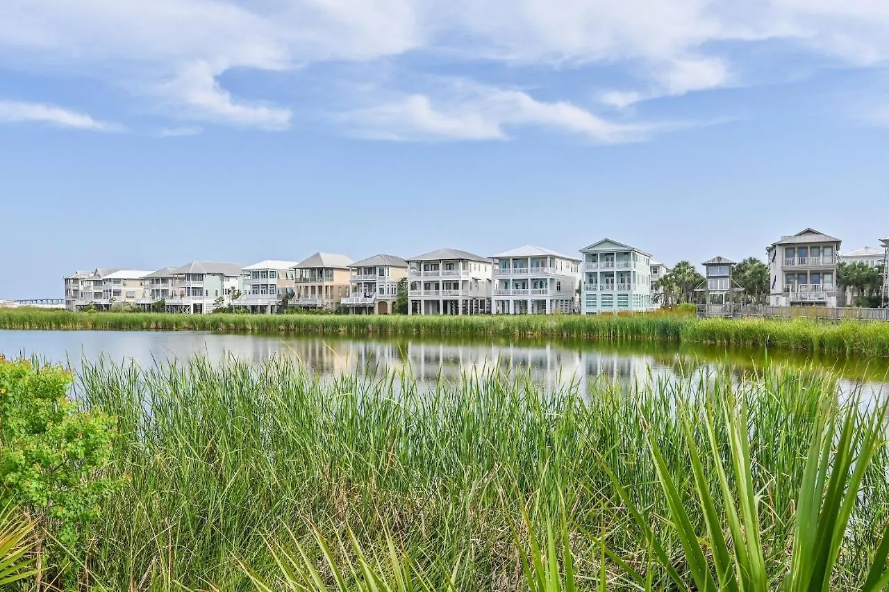 Evening Views At Destin Pointe Resort Holiday home